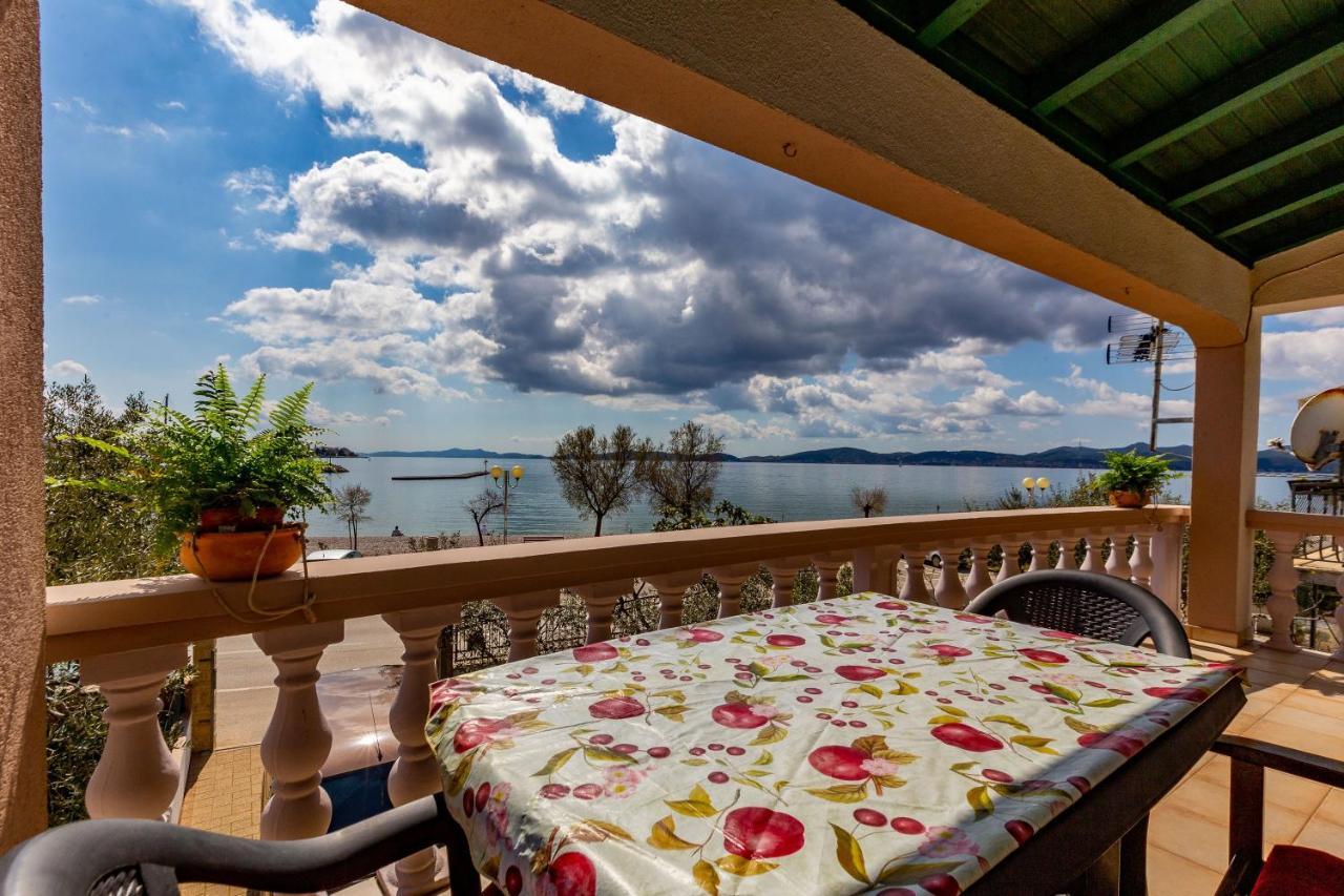 Mare-More Studio W Balcony And Beach Front And View Zadar Exterior photo